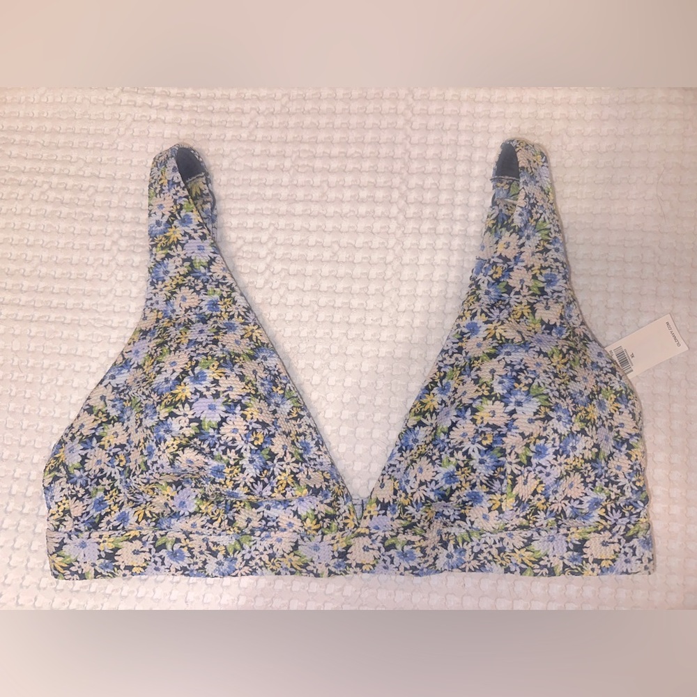 Blue and Yellow floral bikini top XL -this season- Old Navy adjustable straps